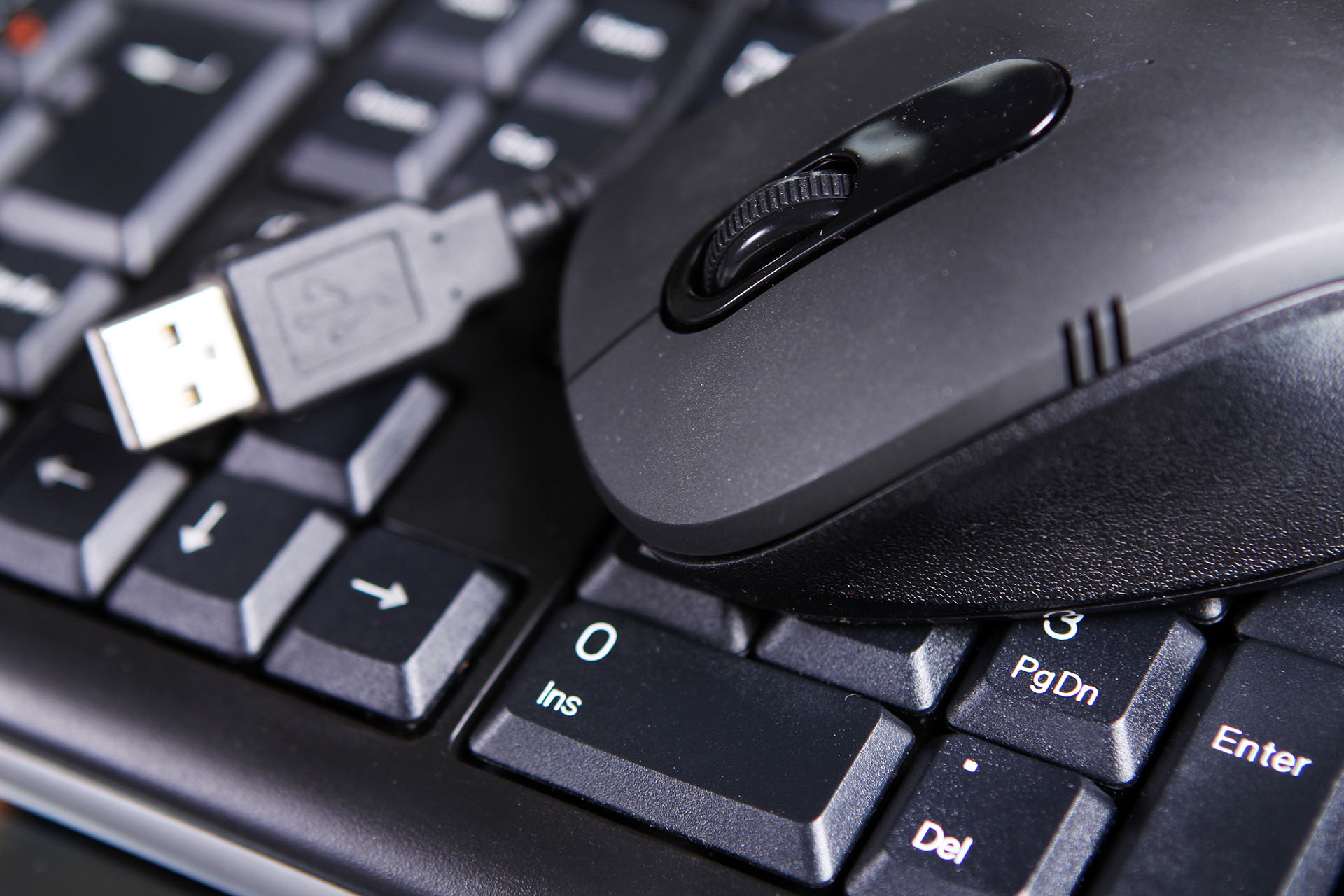 venta-y-reparacion-de-materiales-informaticos-infomart